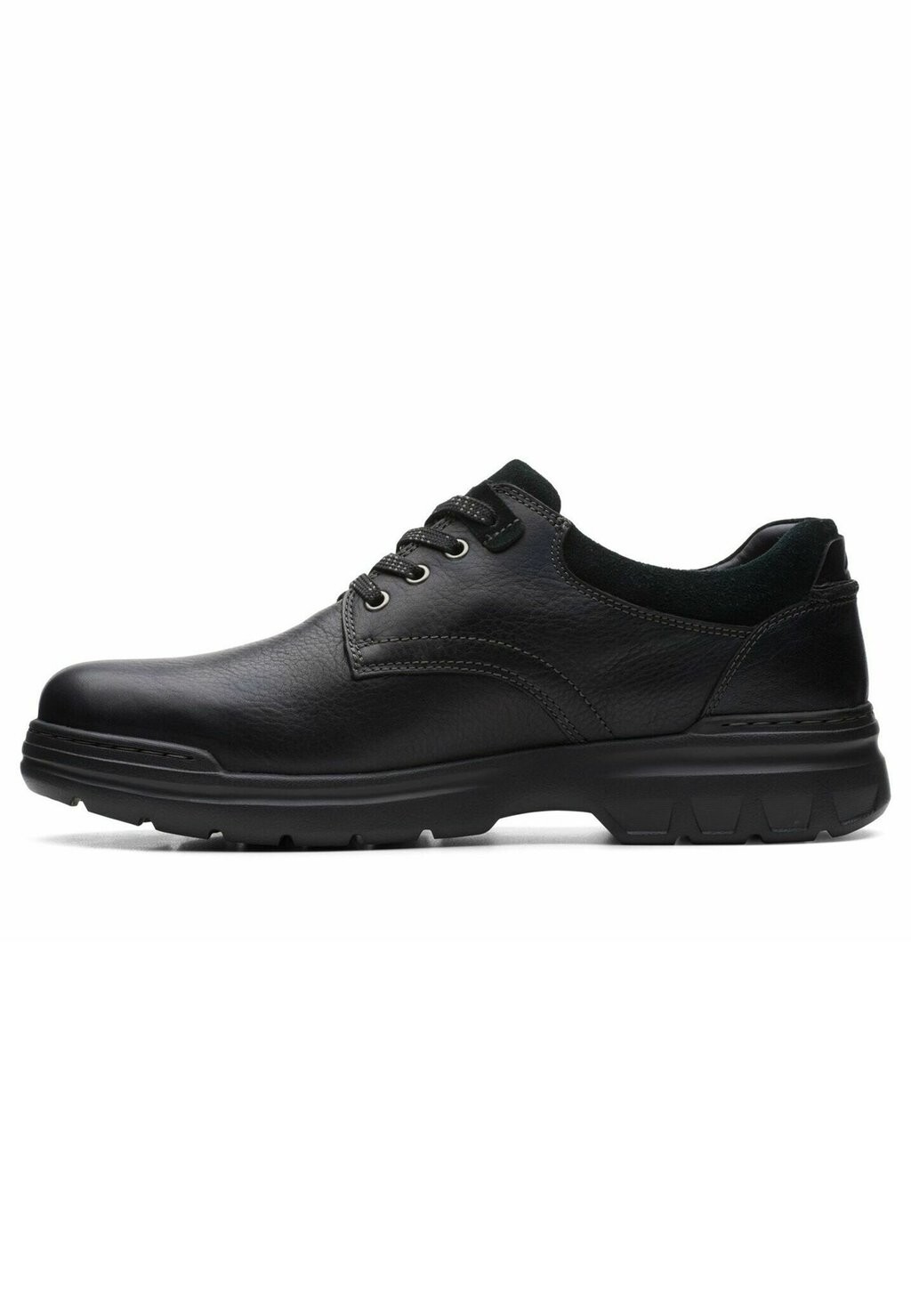 

Классические ботинки Clarks