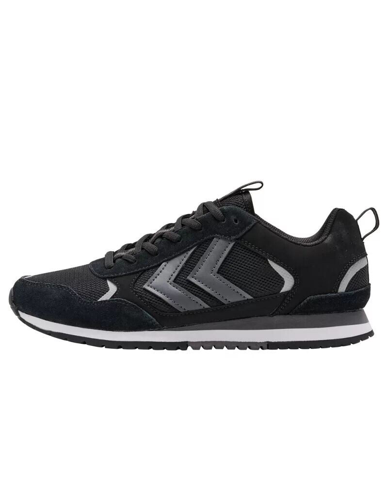 

Черные кроссовки Hummel Fallon