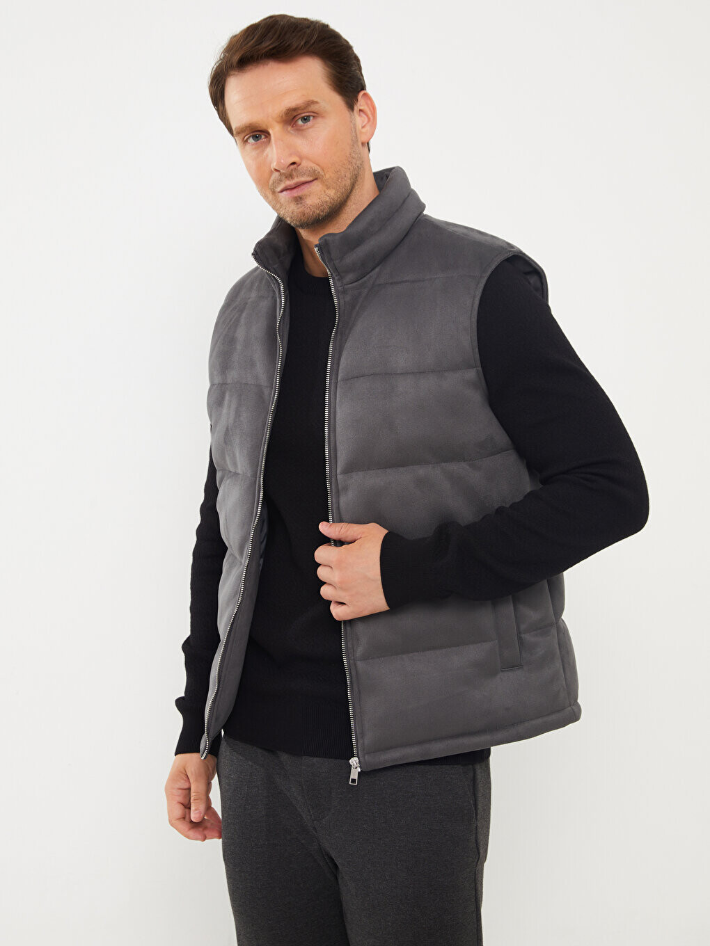 

Мужской жилет-пуховик Slim Fit с воротником-стойкой LCW Vision, антрацит