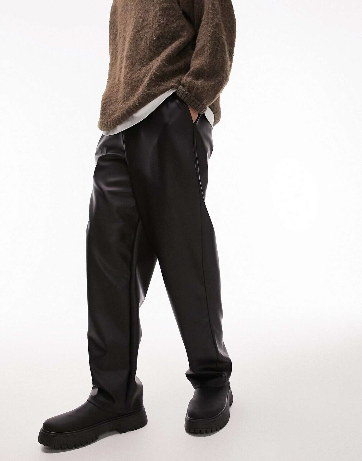 

Черные джоггеры прямого кроя из искусственной кожи Topman