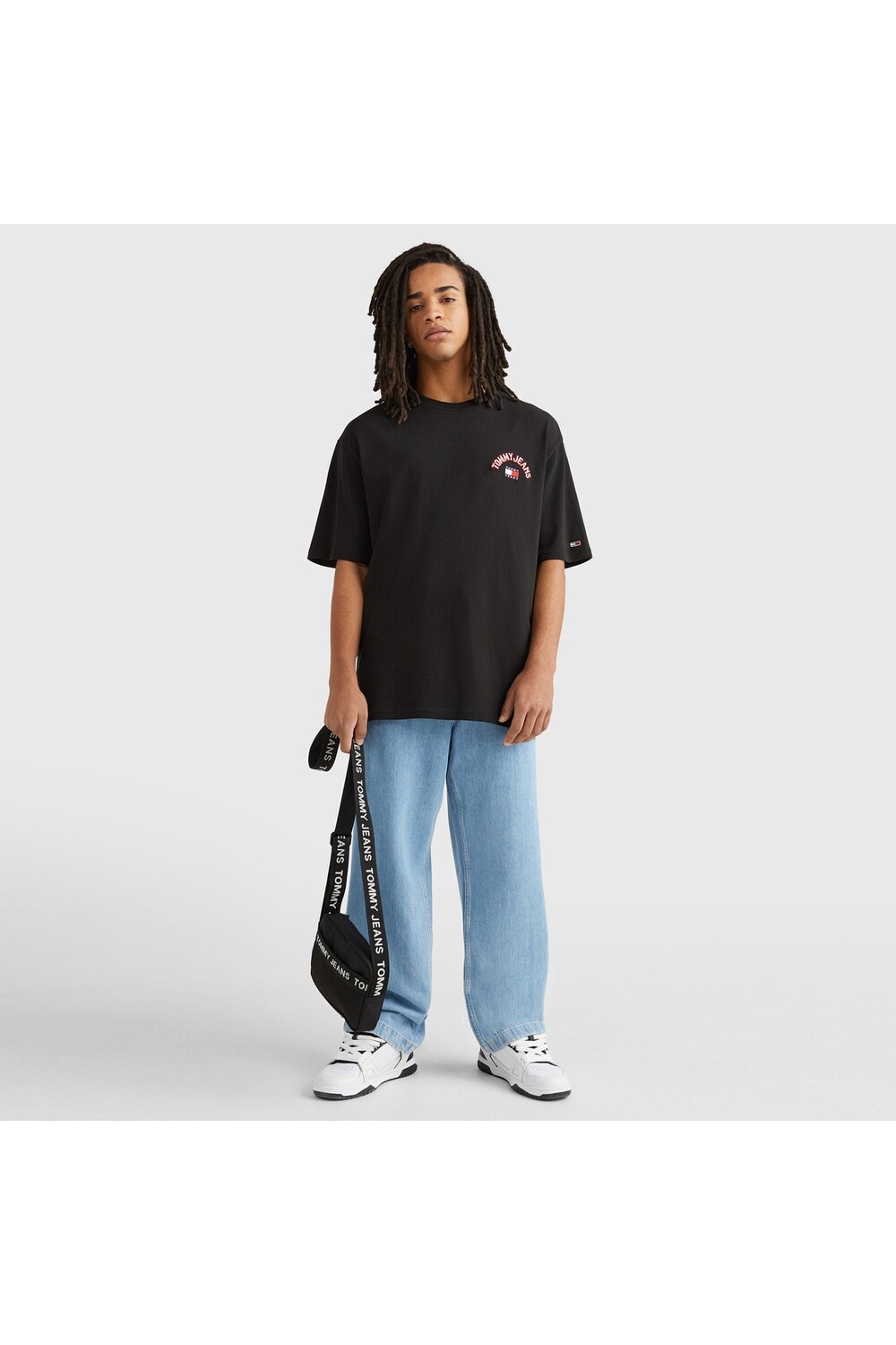 

Футболка Tommy Hilfiger, черный