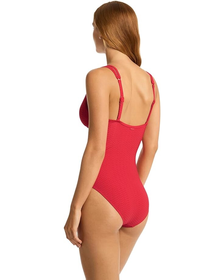 

Купальник SEA LEVEL SWIM Honeycomb Spliced One-Piece, красный