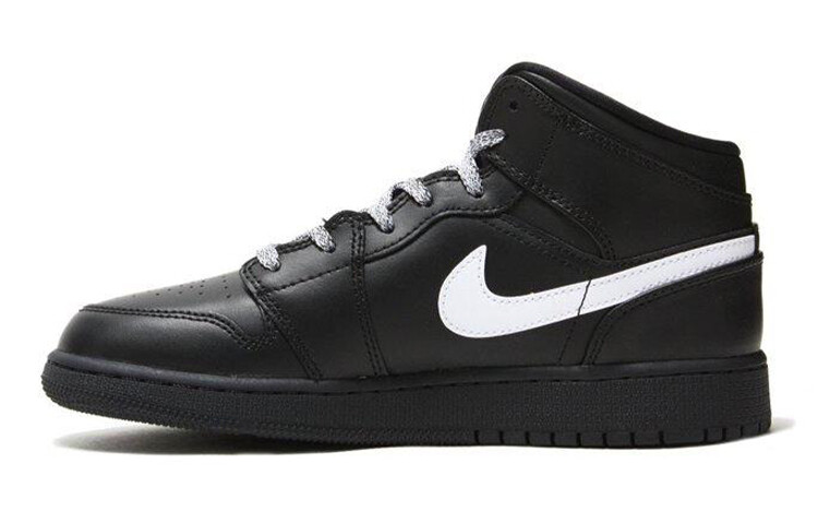 

Jordan 1 Mid Черный Белый В Крапку (GS)