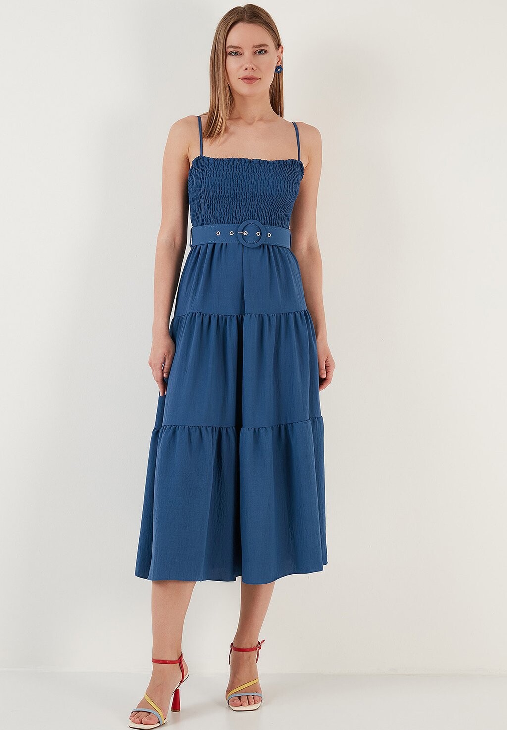

Летнее платье LELA