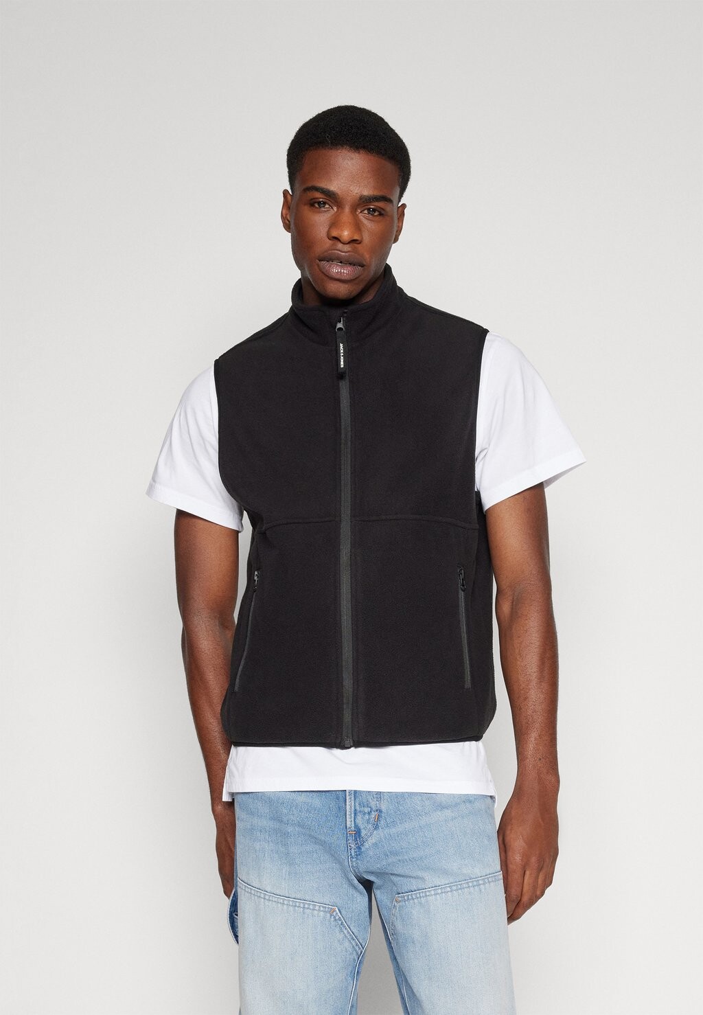 

Жилет JJFIRE Jack & Jones, цвет black