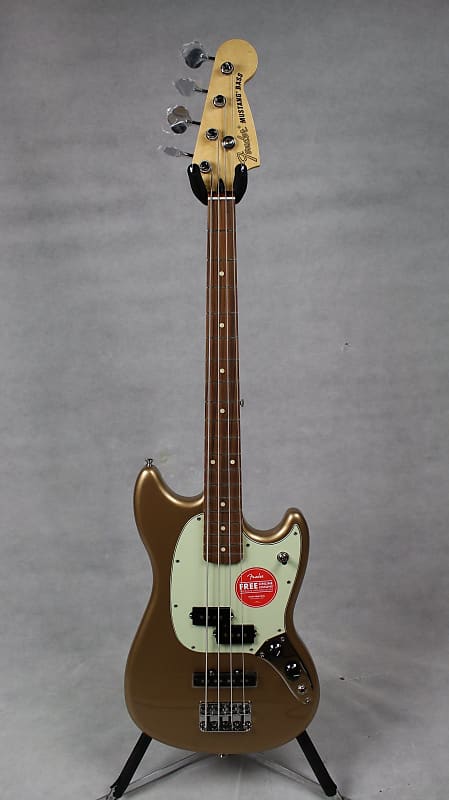 Басс гитара Fender Player Mustang Bass PJ Pau Ferro Fingerboard Firemist Gold
