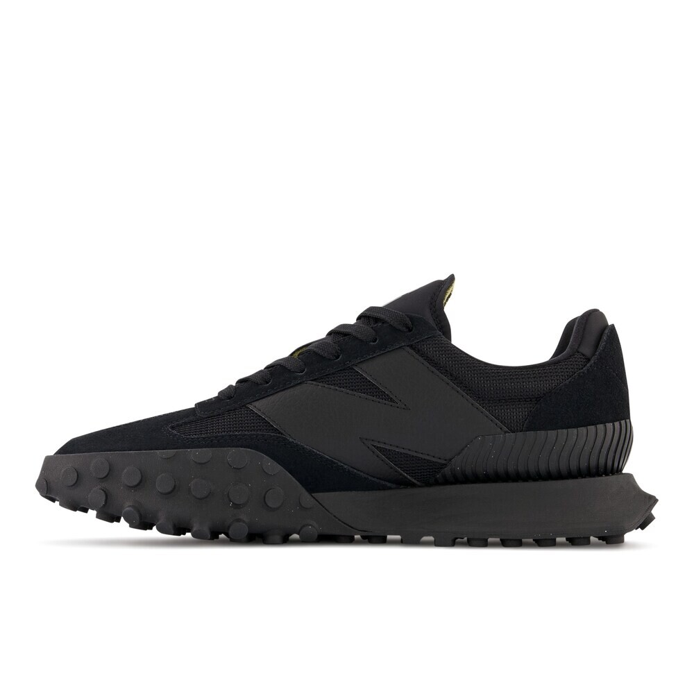 

Кроссовки New Balance XC72, черный