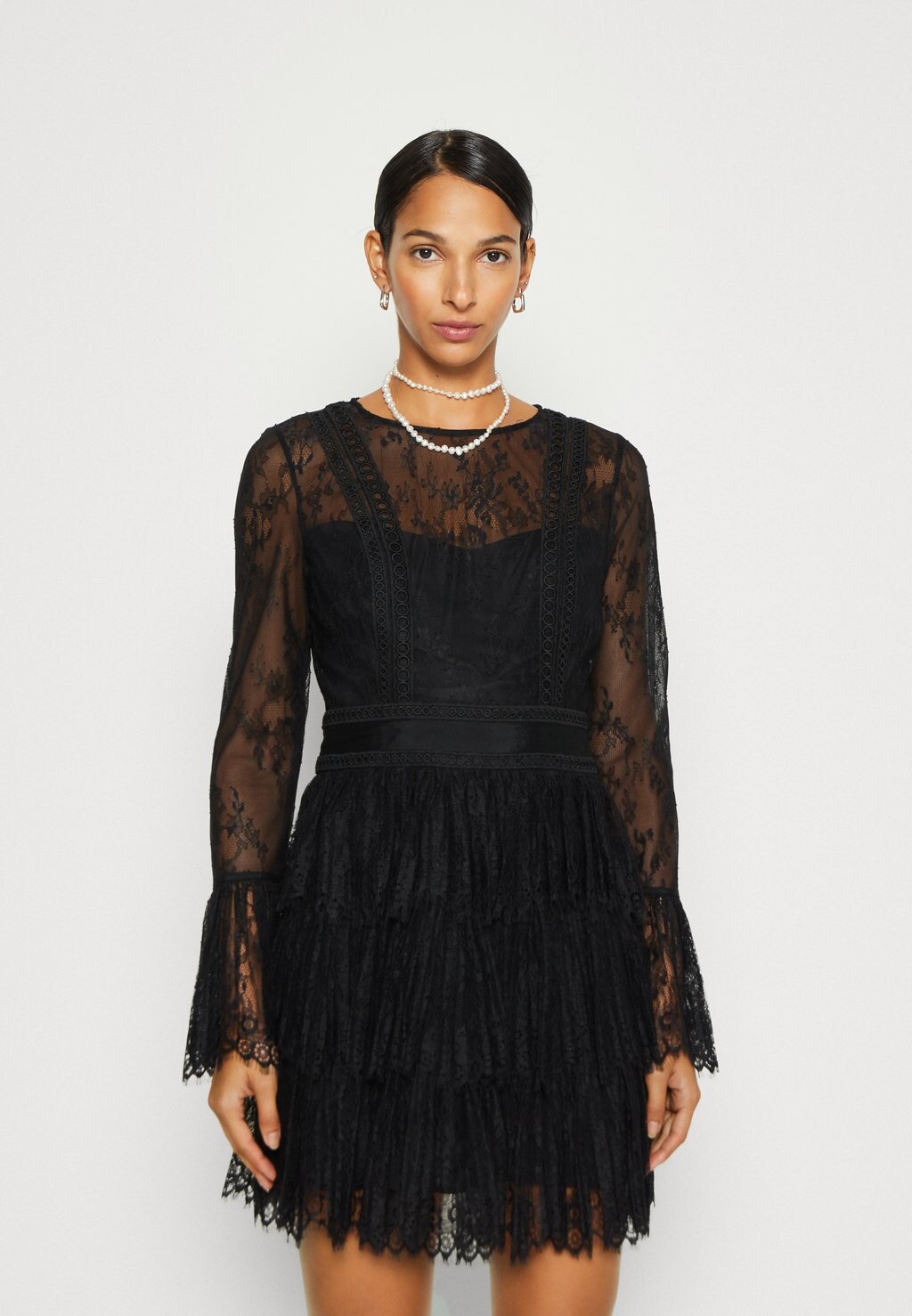 

Коктейльное платье / Вечернее платье VIVIENNE DRESS MARCIANO BY GUESS, черный