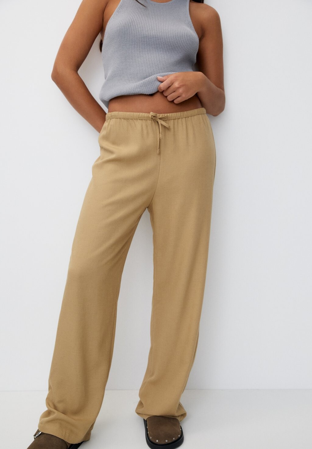 

Спортивные брюки Rustic PULL&BEAR, бежевый