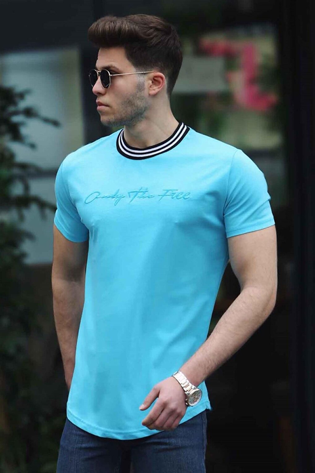 Синяя мужская футболка с вышивкой 4486 MADMEXT