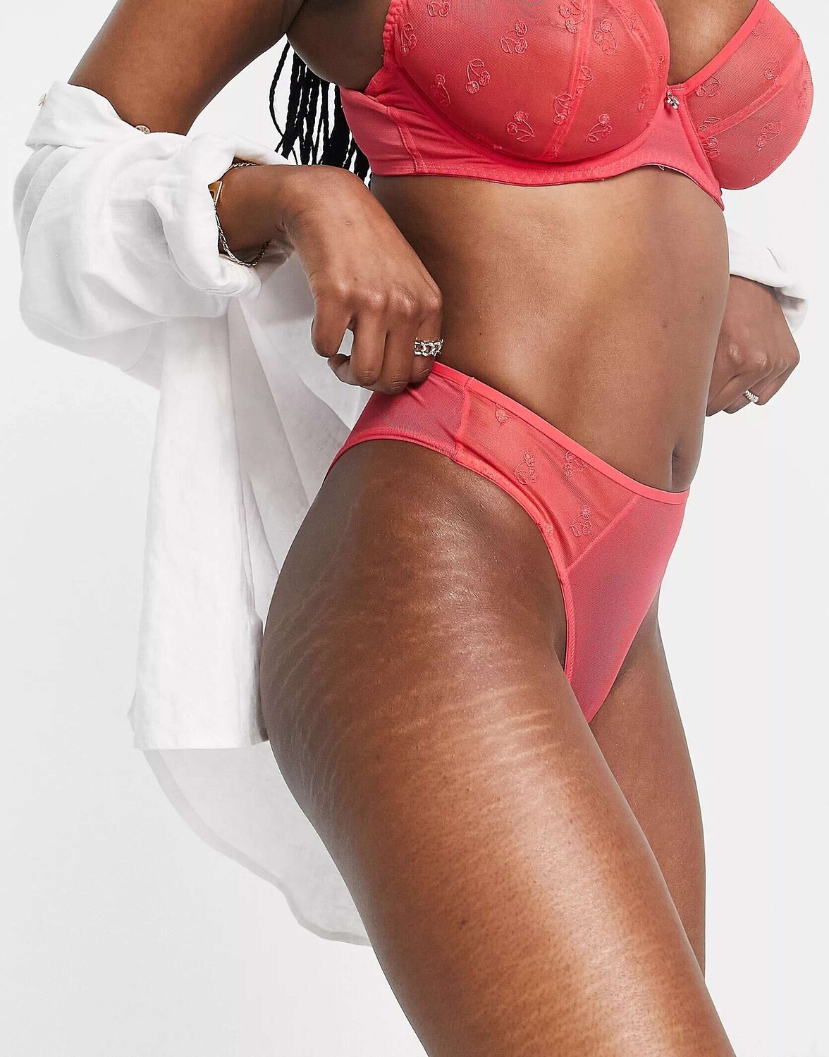 

Розовые сетчатые бразильские трусы Curvy Kate Cherry Pop