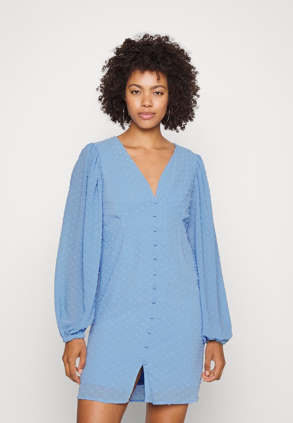 

Коктейльное платье Vero Moda