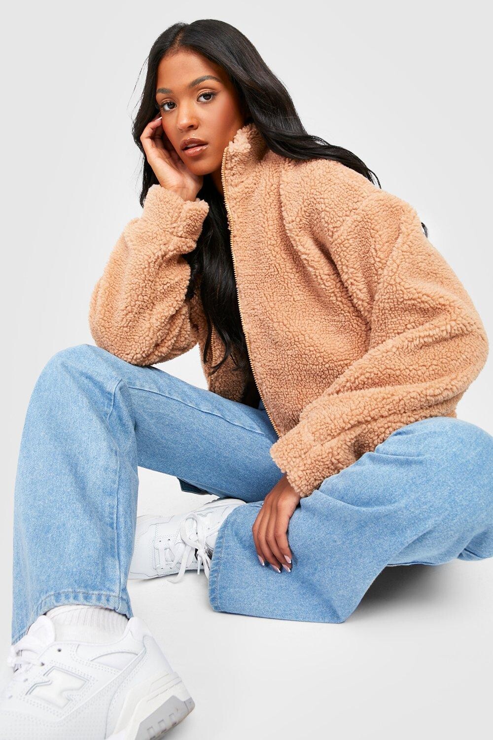 

Высокая куртка тедди Boohoo, серый