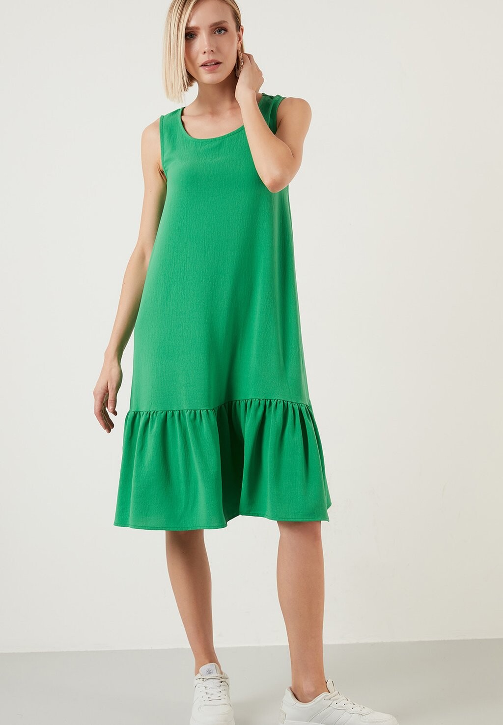 

Летнее платье LELA