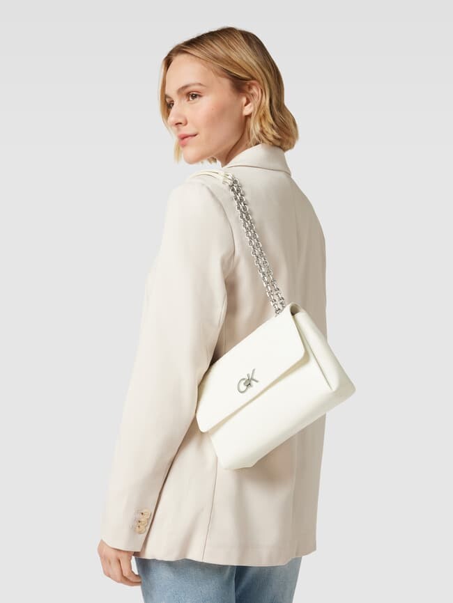 

Сумка через плечо под кожу, модель RE-LOCK Calvin Klein, экрю