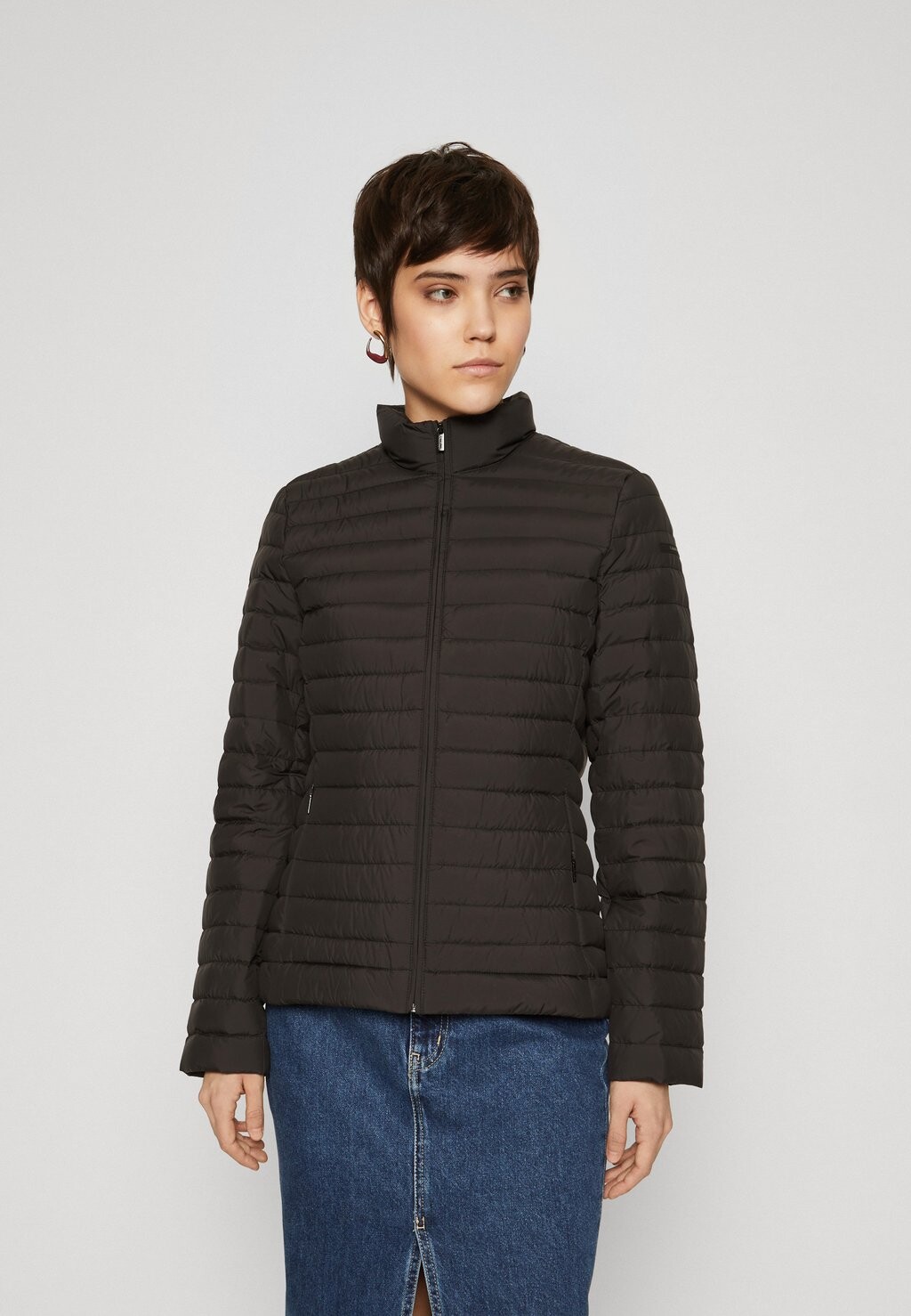 

Пуховик PACKABLE SUPER PADDED JACKET Calvin Klein, черный