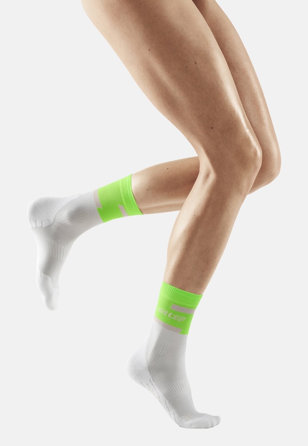 

Спортивные носки THE RUN CEP, цвет green white