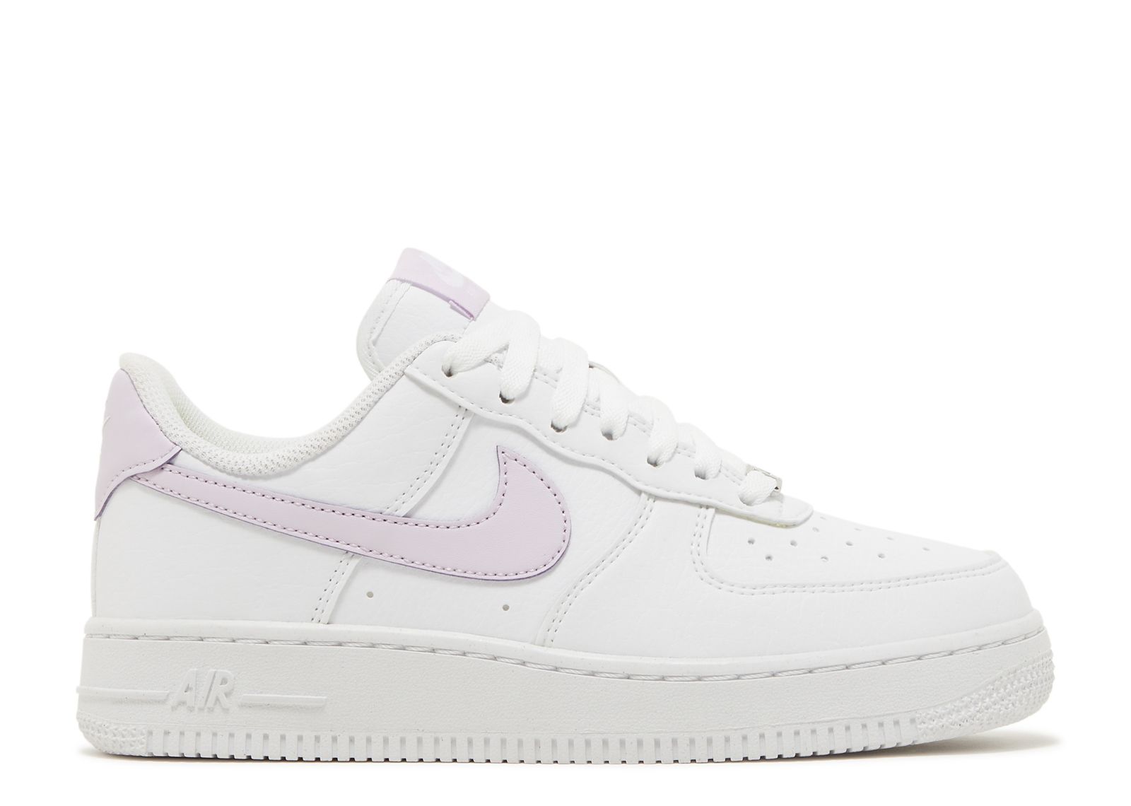 

Кроссовки Nike Wmns Air Force 1 Low '07 Next Nature 'White Doll', белый