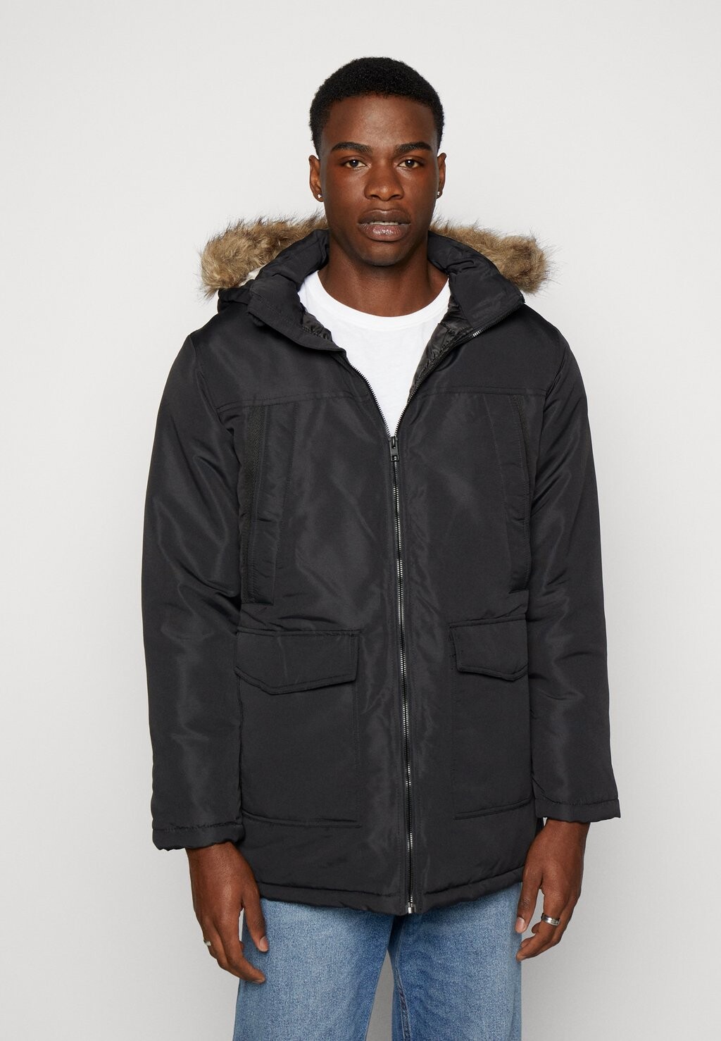 

Зимнее пальто Jack & Jones, черный