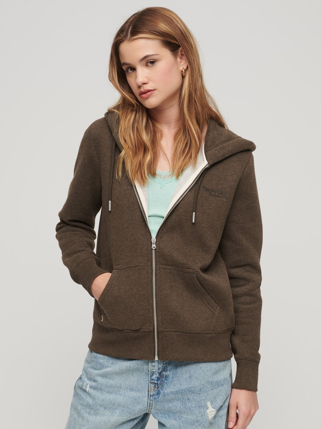 

Толстовка на молнии с логотипом Essential Superdry, шоколад