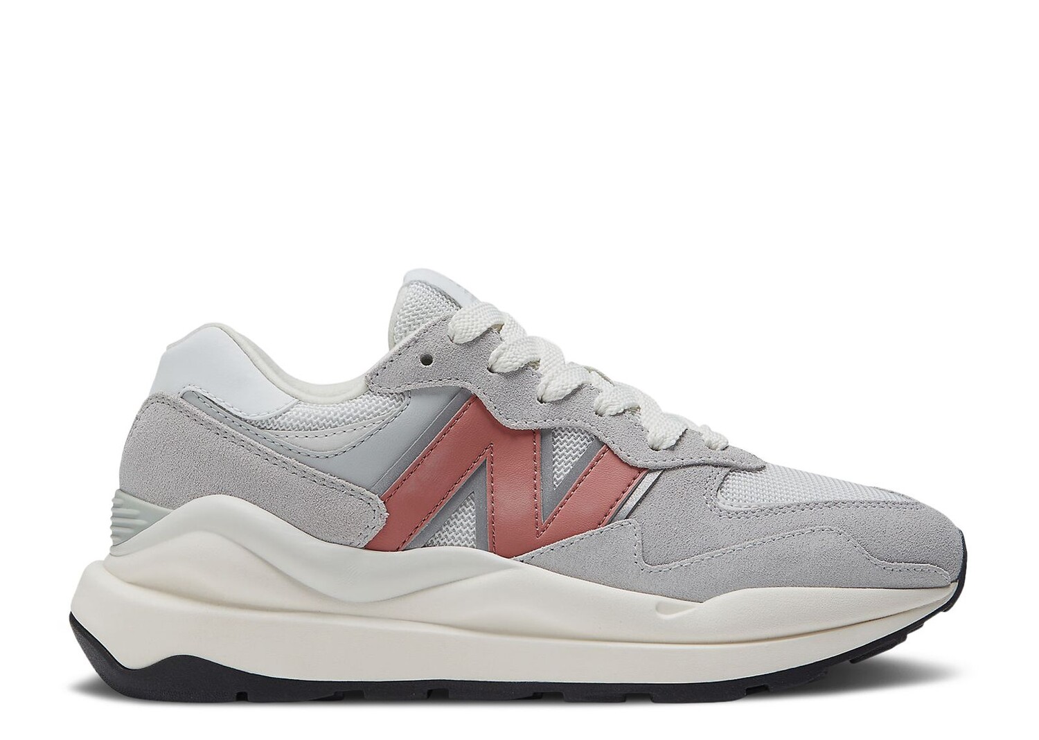 

Кроссовки New Balance Wmns 57/40 'Light Aluminum Mineral Red', серый