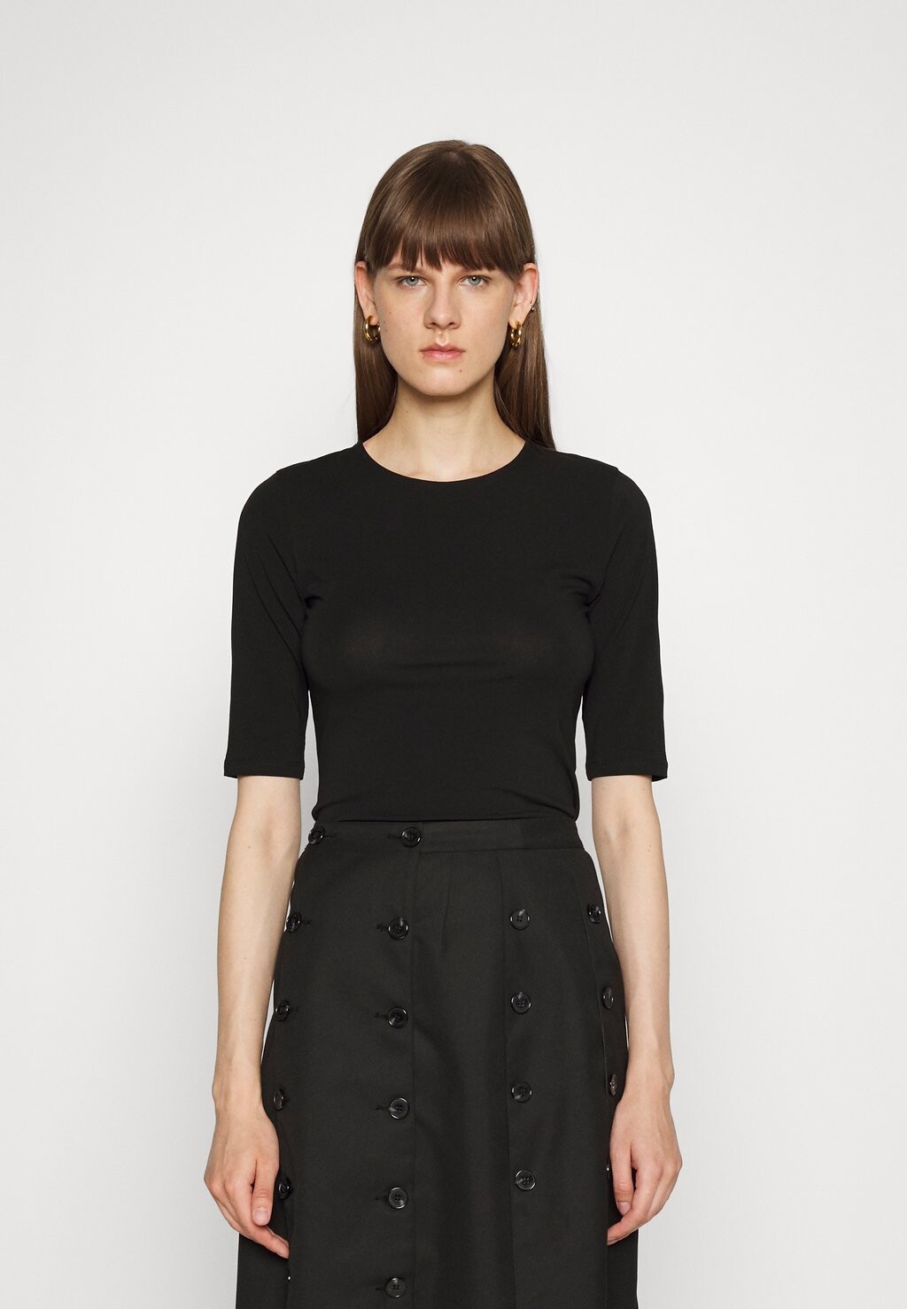 

Базовая футболка Filippa K, черный
