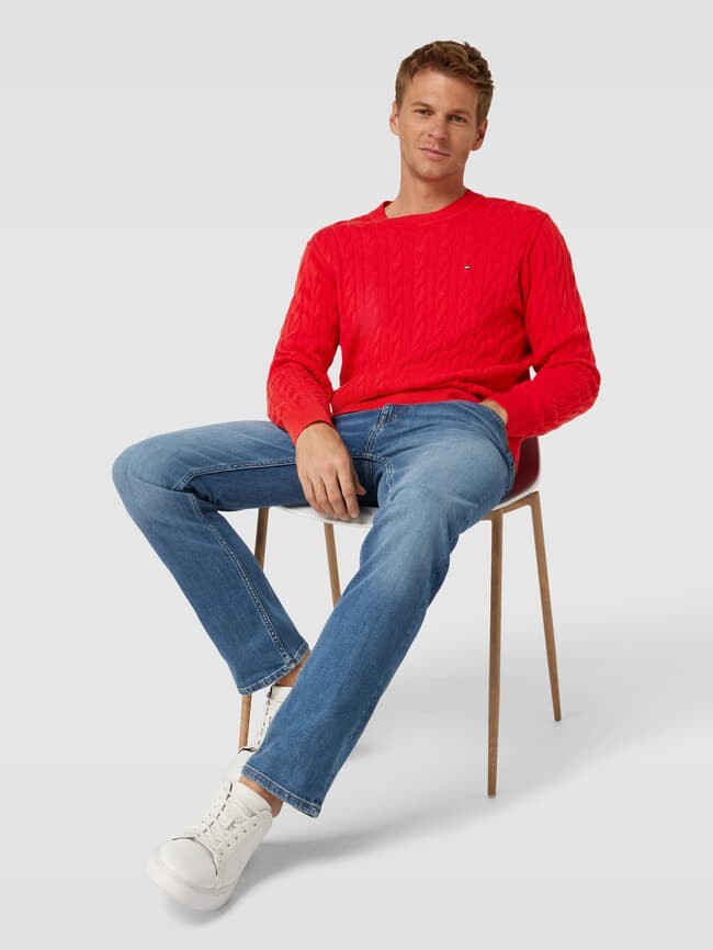 

Вязаный свитер косным узором Tommy Hilfiger, красный