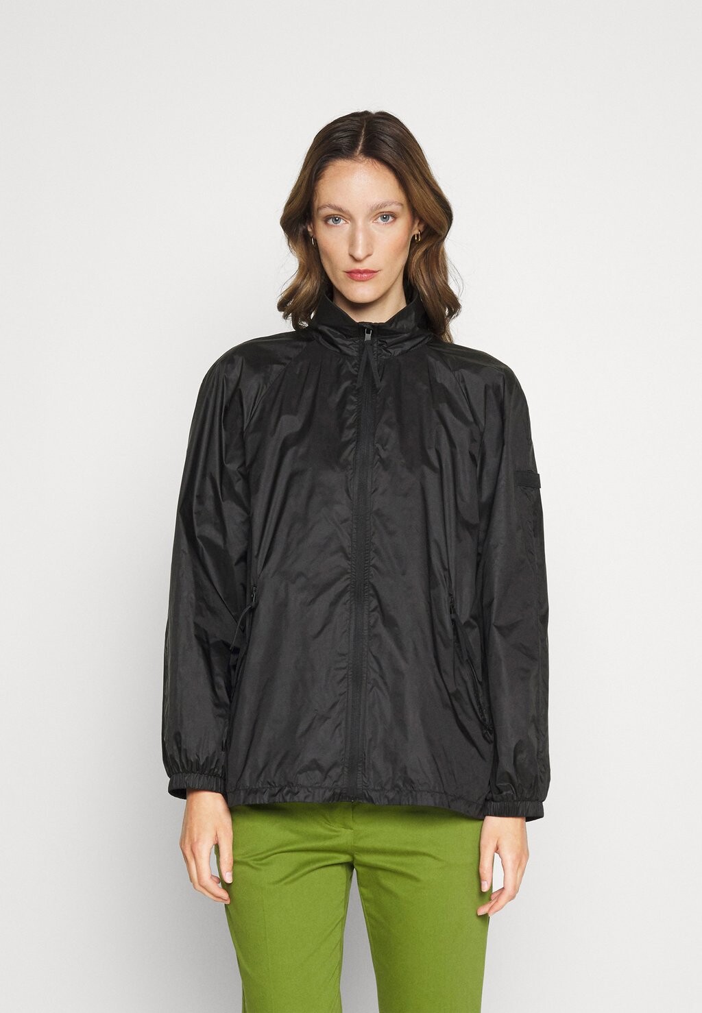 

Ветровка Max Mara Leisure, черный