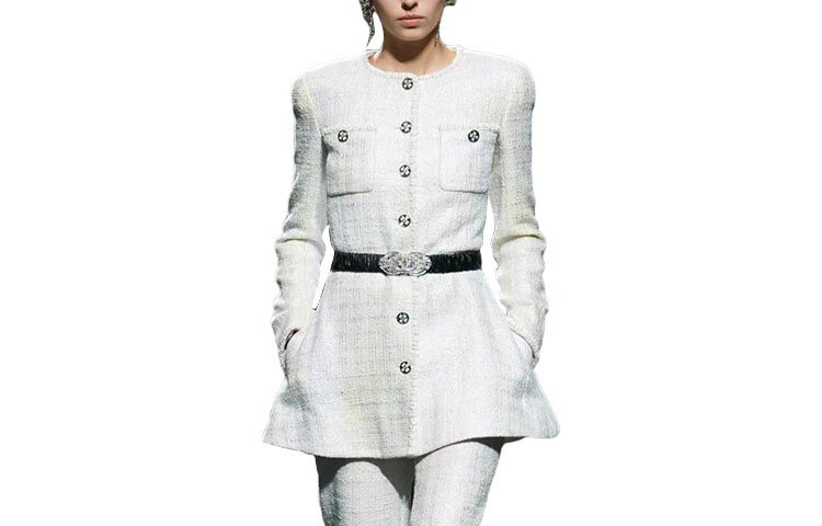 

Куртка женская белая Chanel
