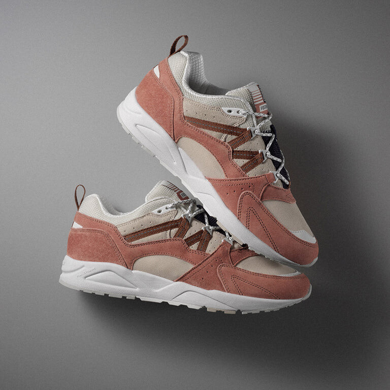 

Кроссовки Fusion 2.0 Karhu, цвет cork/mocha bisque
