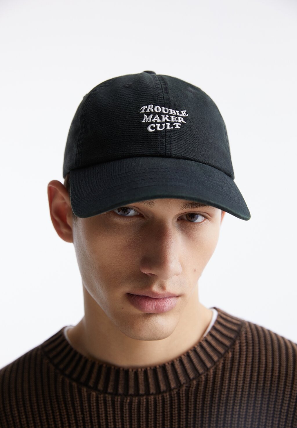 

Бейсболка FADED-EFFECT PULL&BEAR, цвет black
