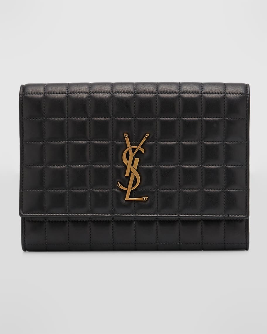 

Стеганый кожаный клатч YSL Saint Laurent