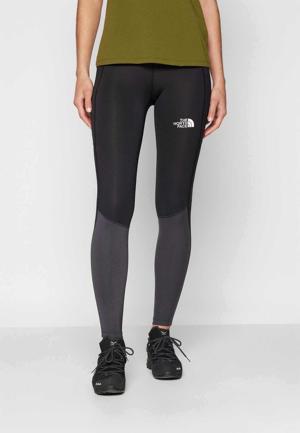 

Леггинсы TRAIL RUN The North Face, цвет black/asphalt grey