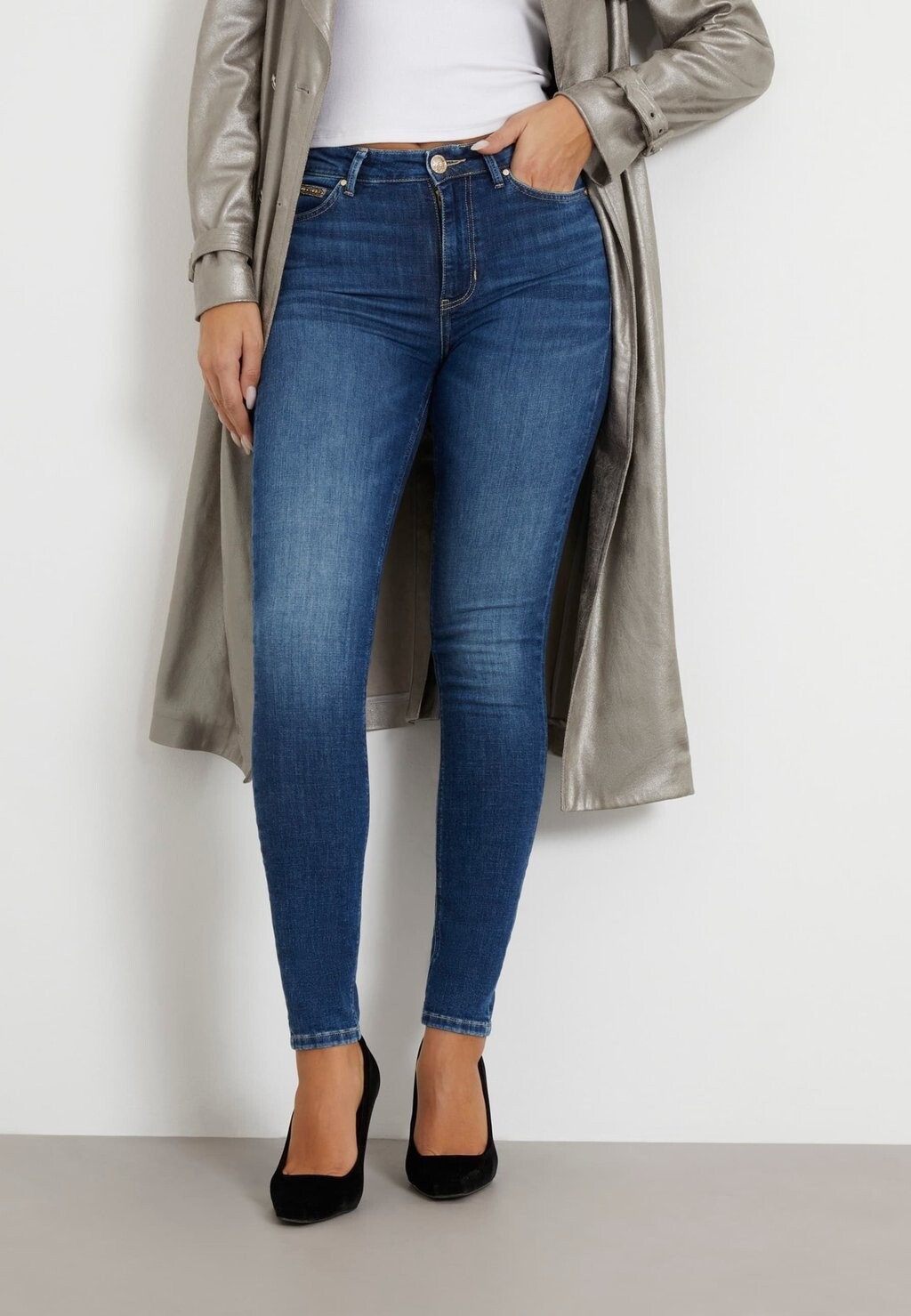 

Джинсы скинни Guess, синий