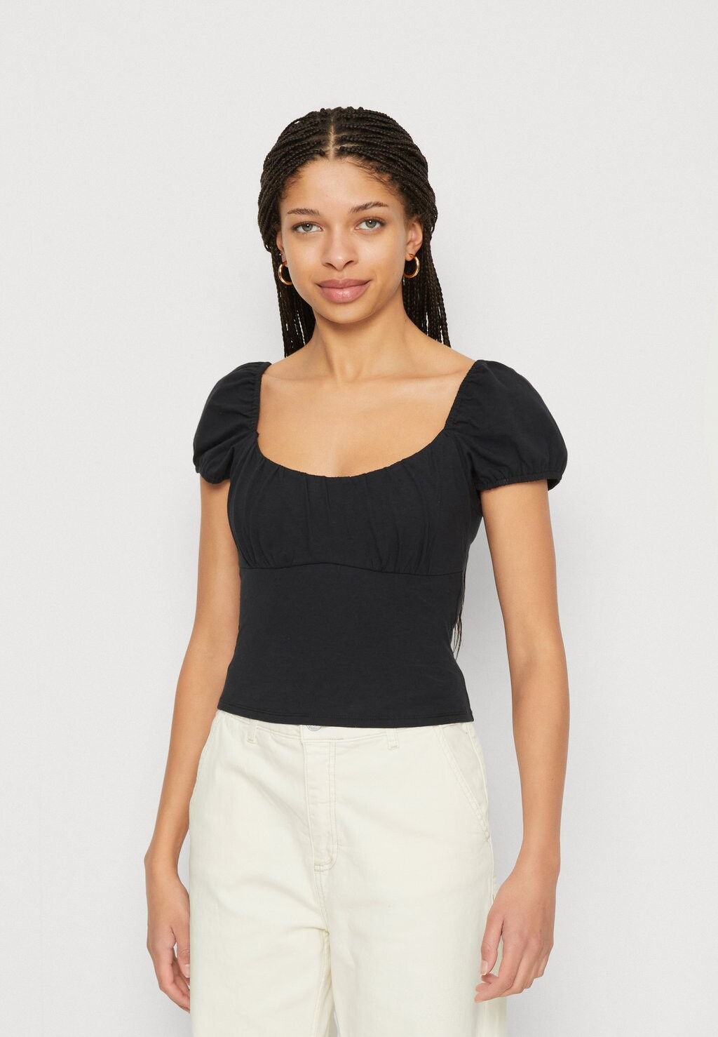 

Футболка с принтом Hollister Co., черный