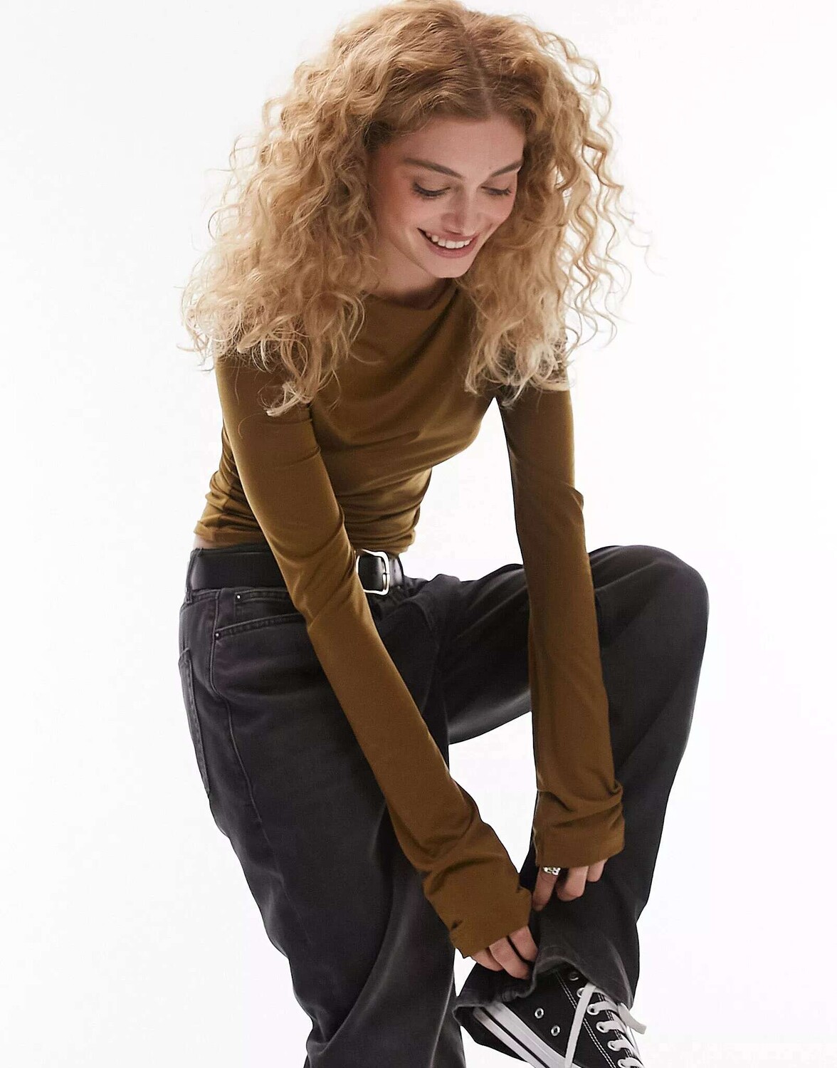 

Зеленый топ с длинными рукавами и вырезом Topshop