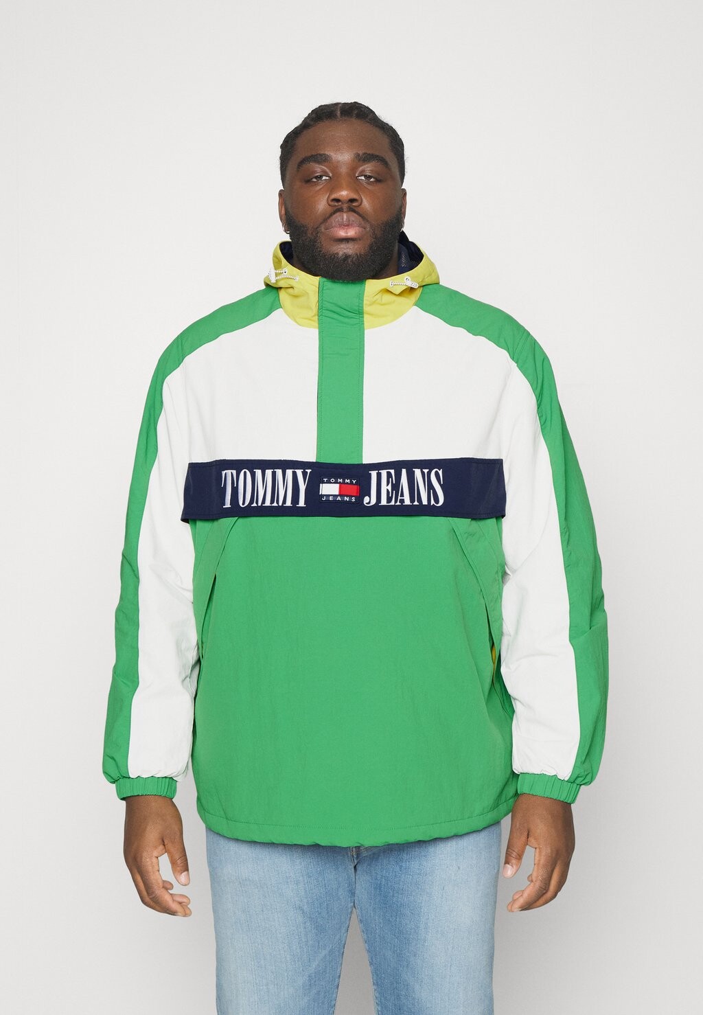 

Легкая куртка Tommy Jeans by Tommy Hilfiger