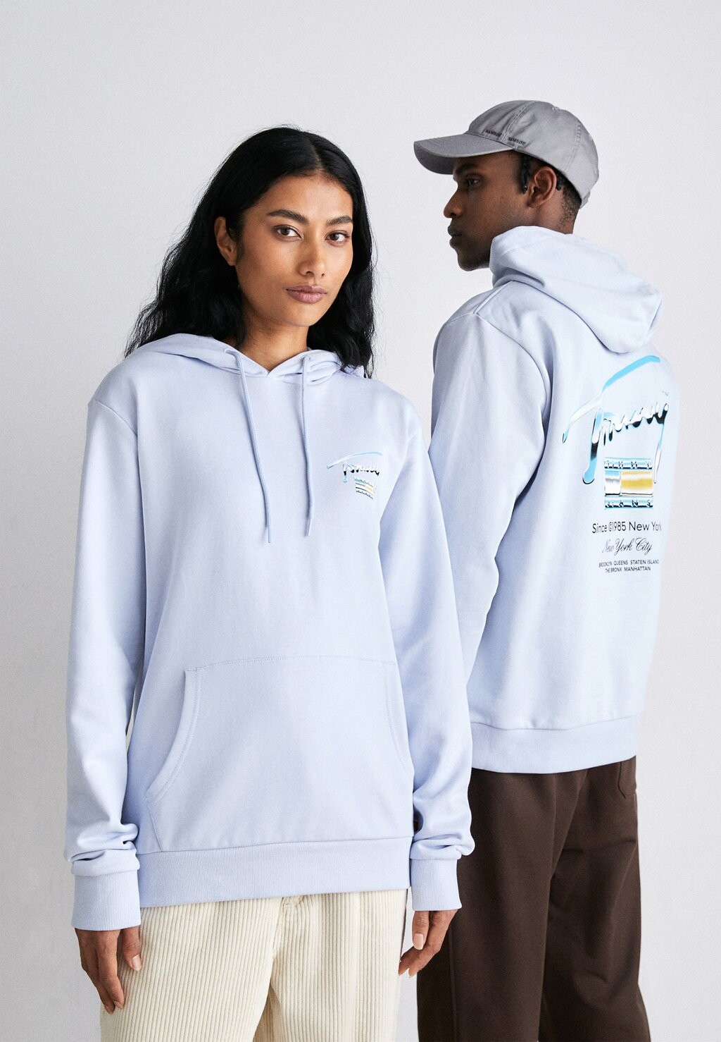

Толстовка Tommy Jeans DNA HOOD UNISEX, цвет breezy blue