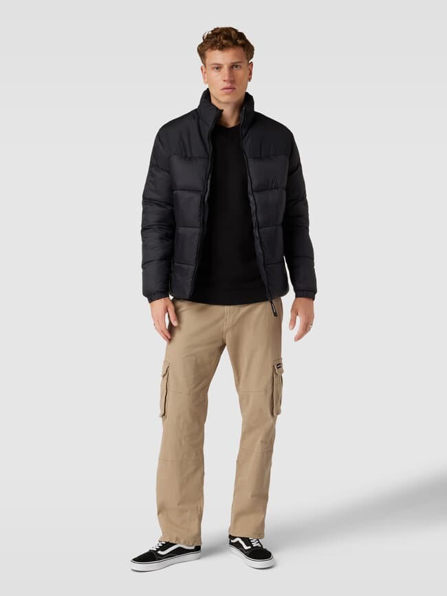 

Стеганая куртка с воротником стойкой модель "ETOBY" Jack & Jones, черный