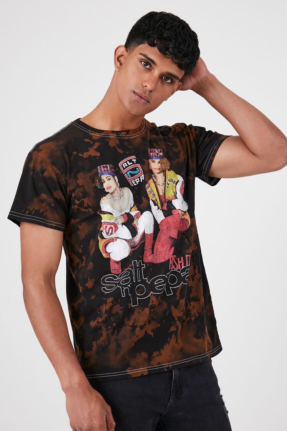 

Футболка с рисунком Bleach Dye Salt N Pepa Forever 21, черный
