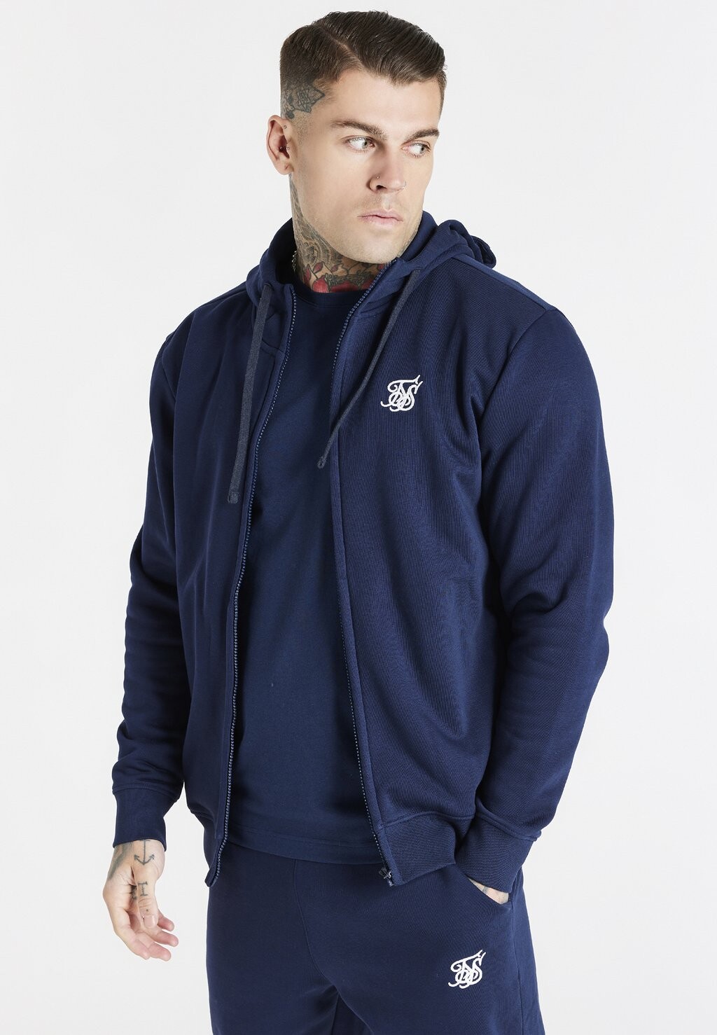 

Худи SIKSILK