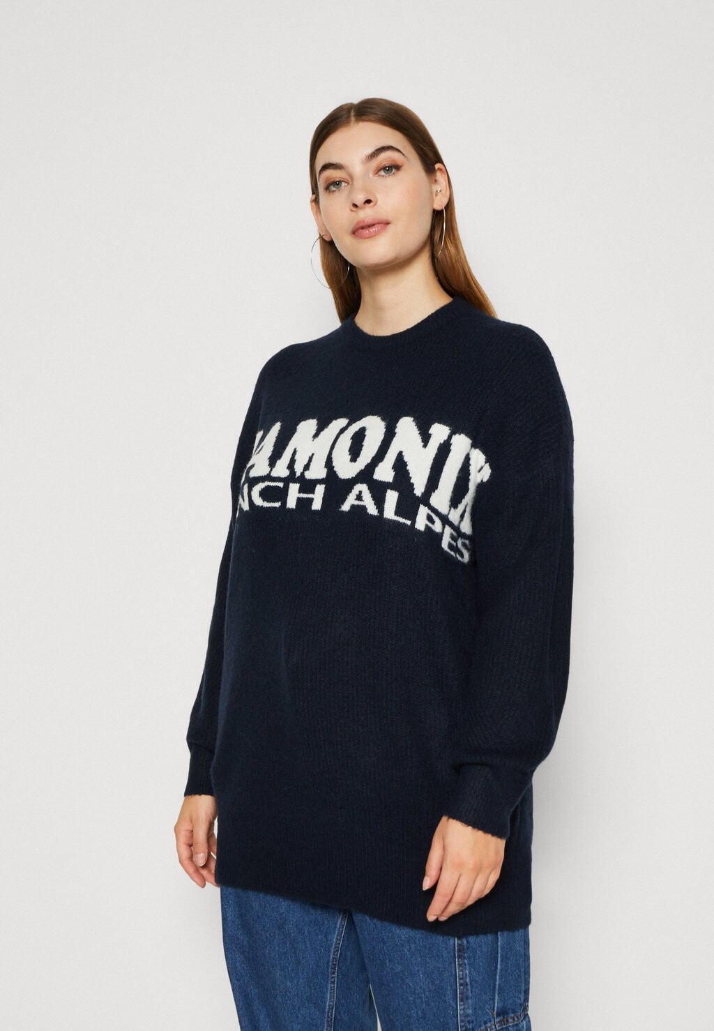 

Свитшот Noisy May Curve NMBALANCE O NECK LONG, цвет navy/eggnog
