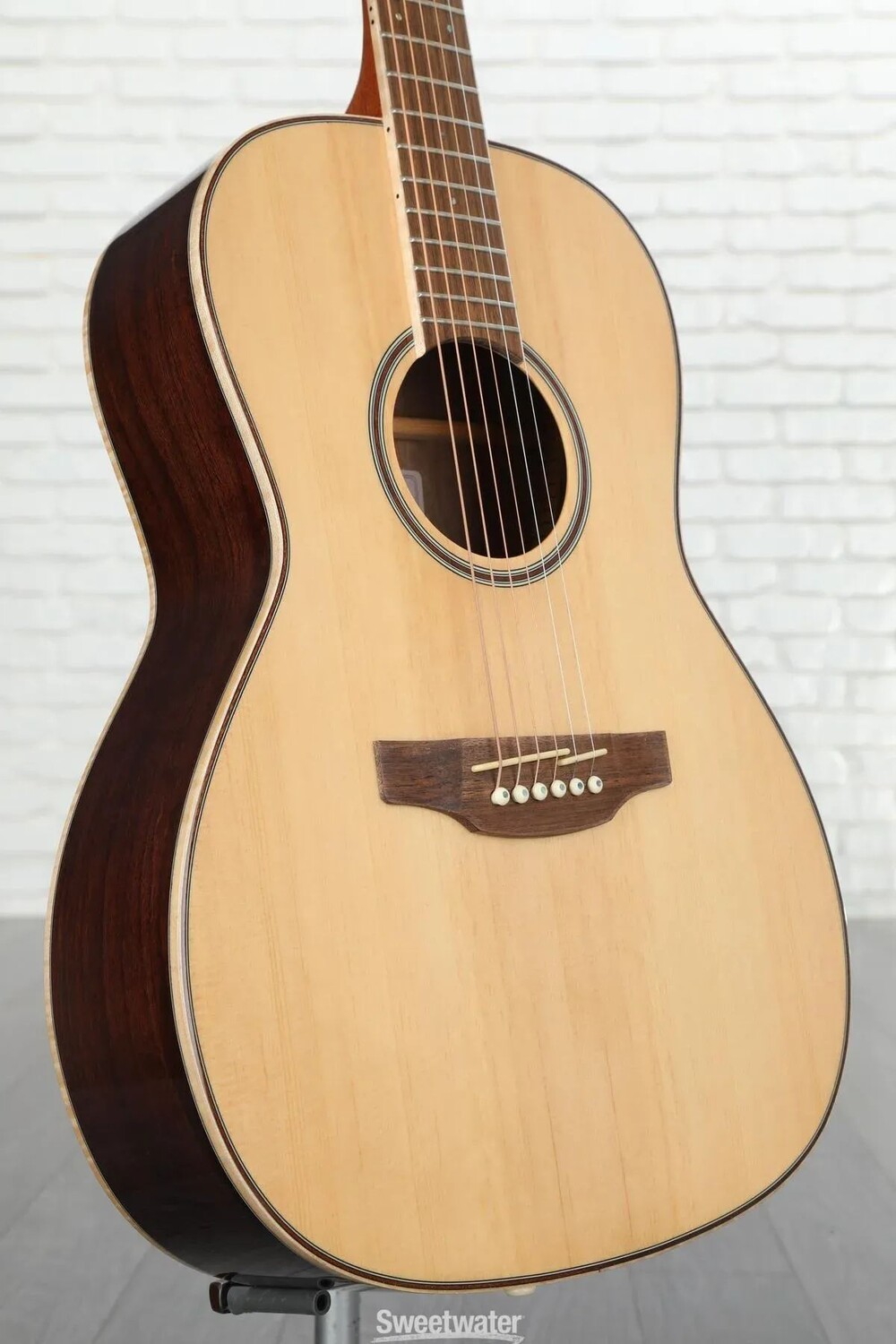 

Акустическая гитара Takamine GY93 New Yorker Parlor - натуральный цвет