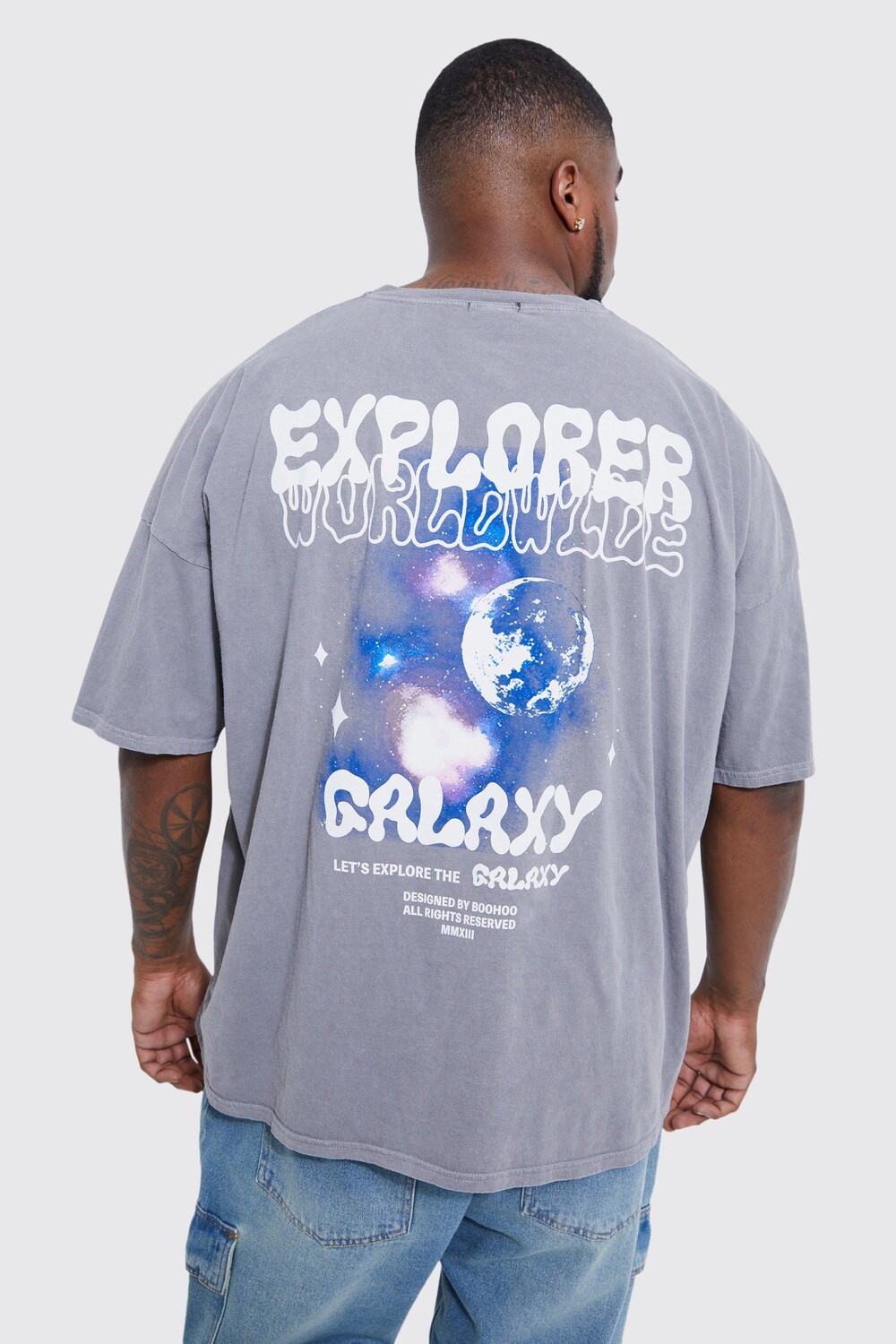 

Футболка с графической спиной overdye galaxy Boohoo, угольный