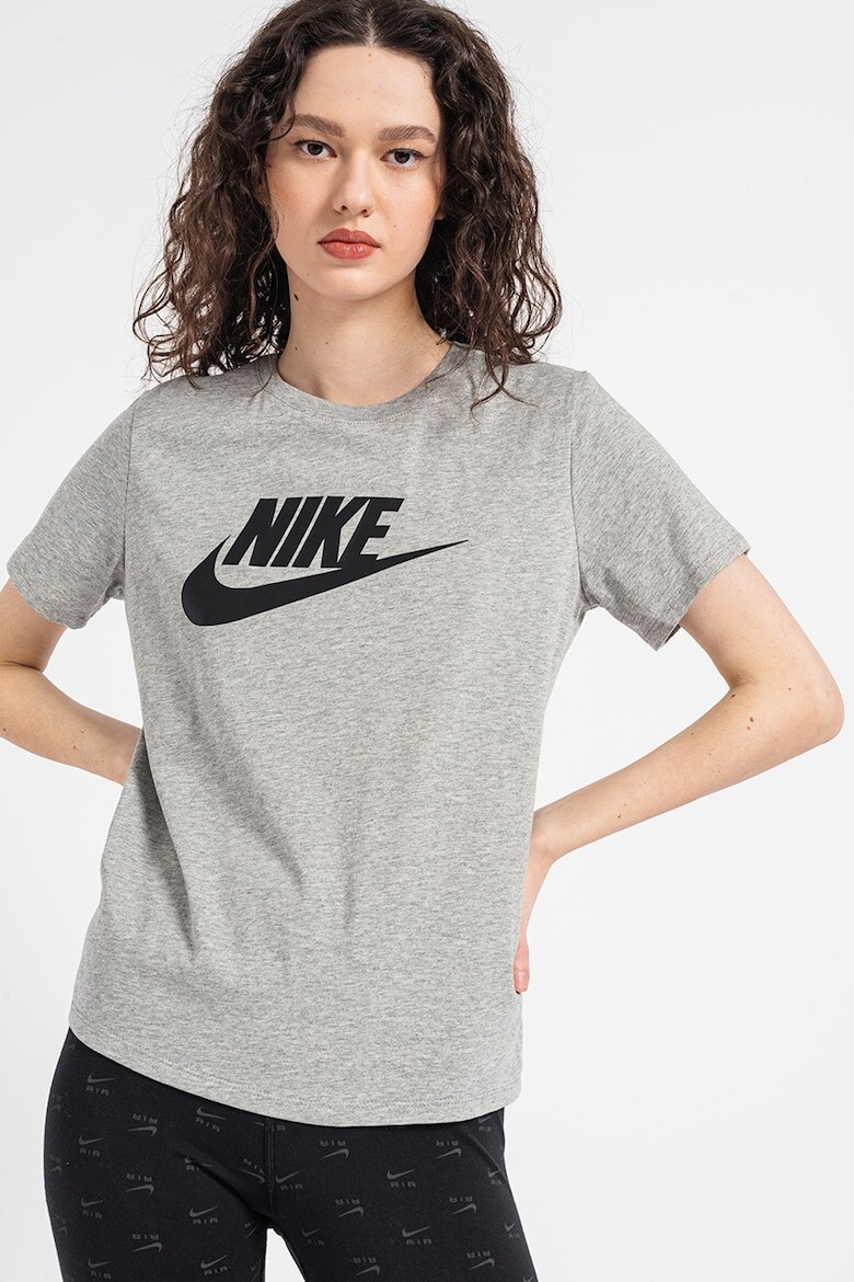 

Футболка Essentials с логотипом Nike, серый