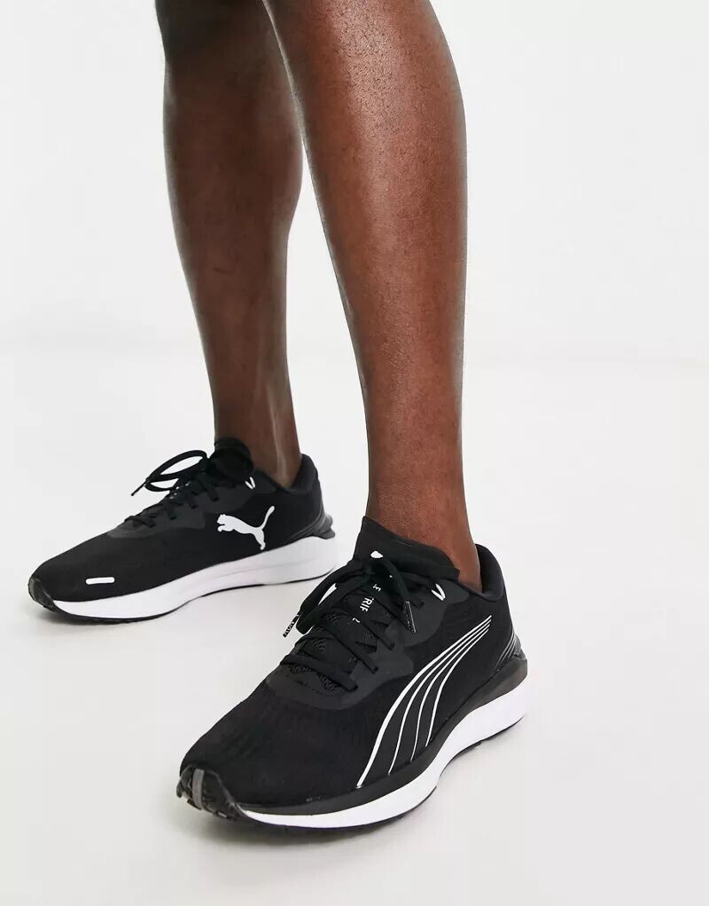 

Черно-белые кроссовки PUMA Running Electrify Nitro