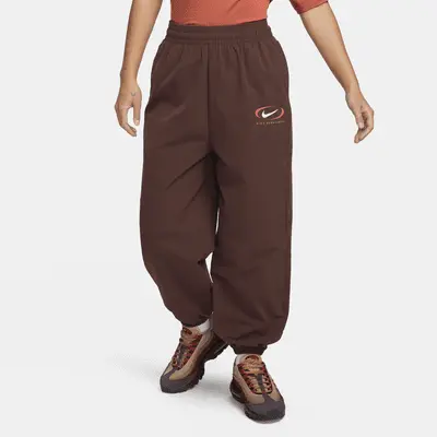 

Джоггеры Nike Sportswear, цвет Earth