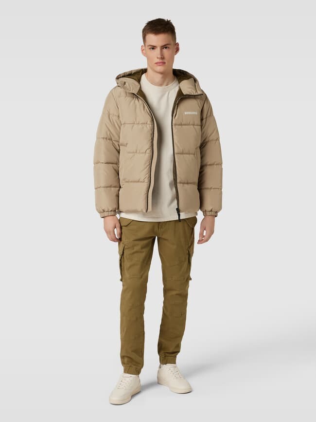 

Стеганая куртка с принтом этикетки Marc O'Polo Denim, бежевый