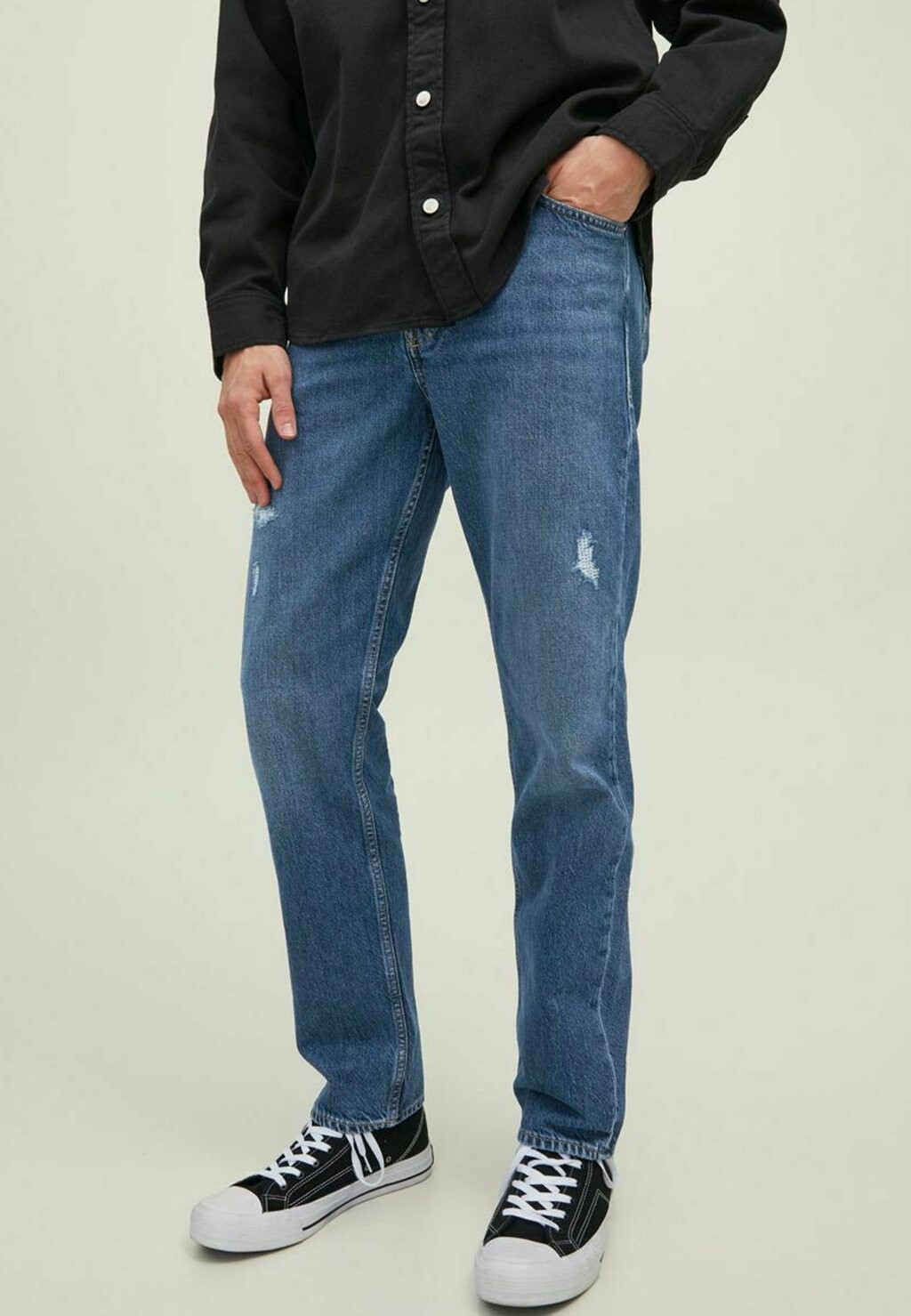 

Джинсы прямого кроя Jack & Jones