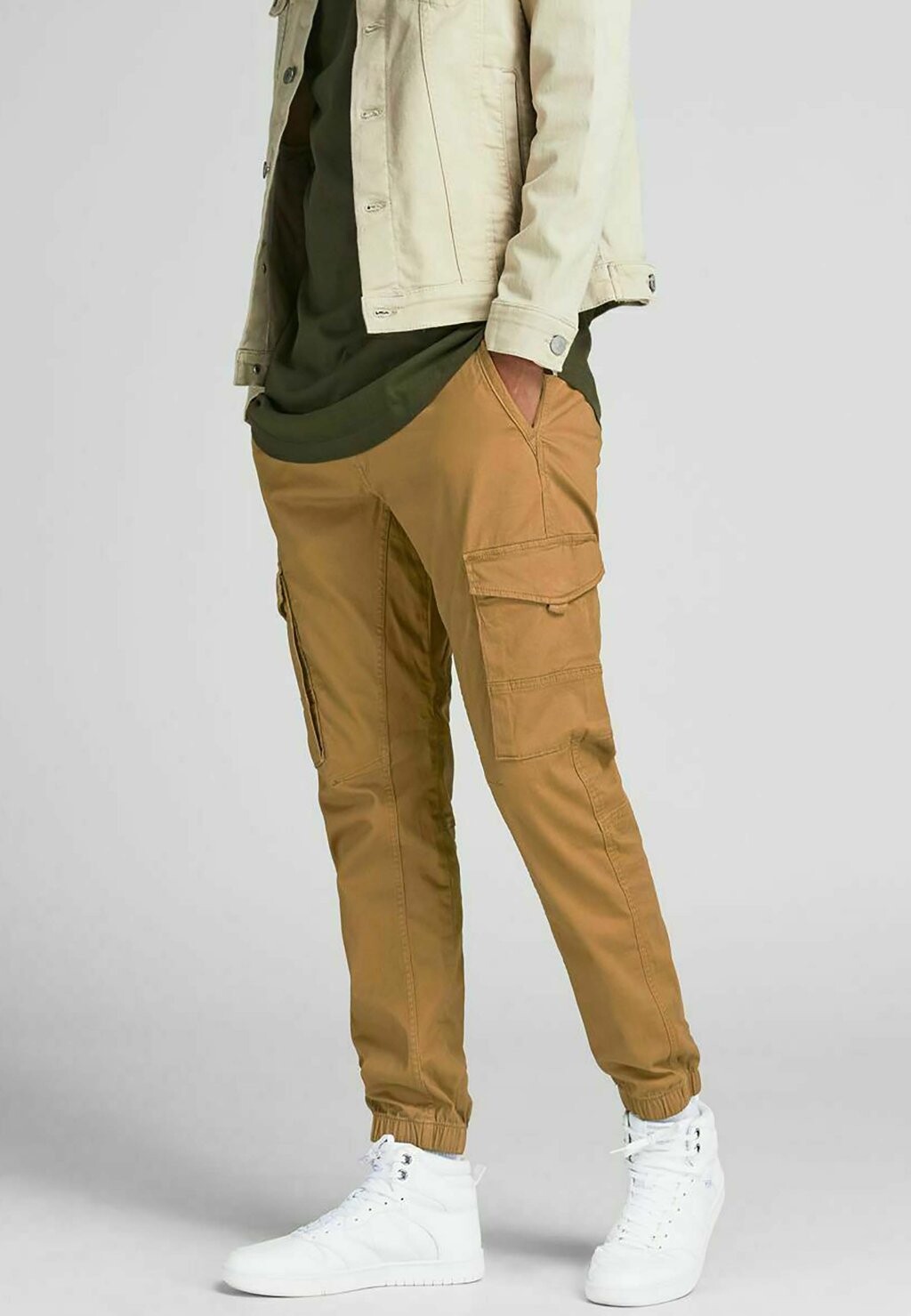 

Брюки карго PAUL Jack & Jones, резина